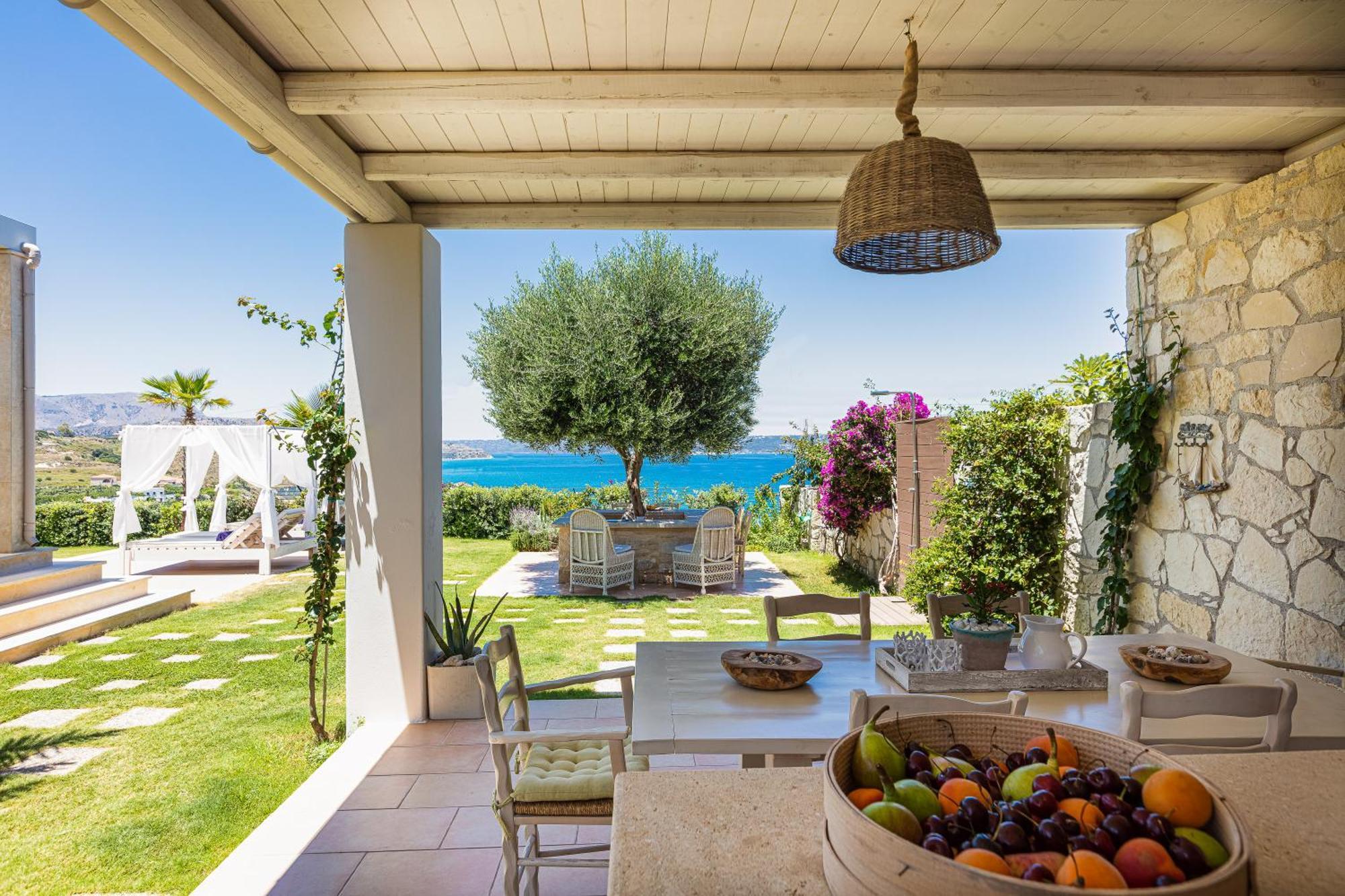 Miraida Exclusive Residence Almirida Esterno foto